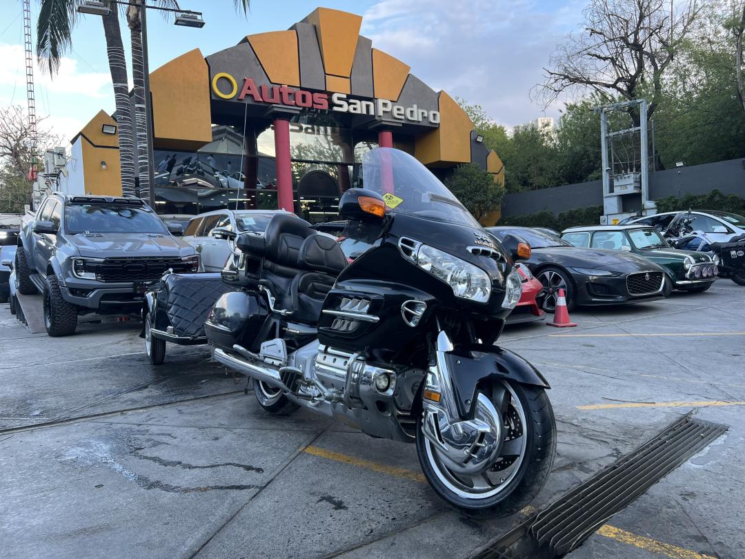 Honda GOLDWING GL 1832 CC 2004