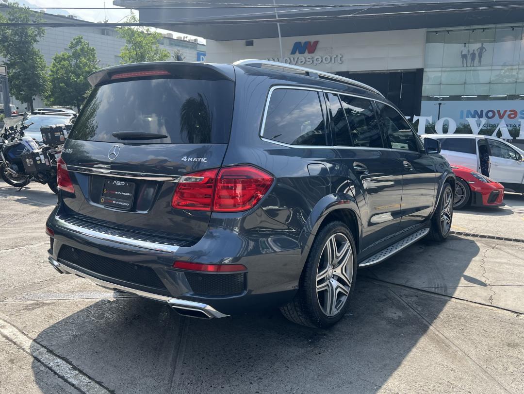 Mercedes Benz GL 500 2013