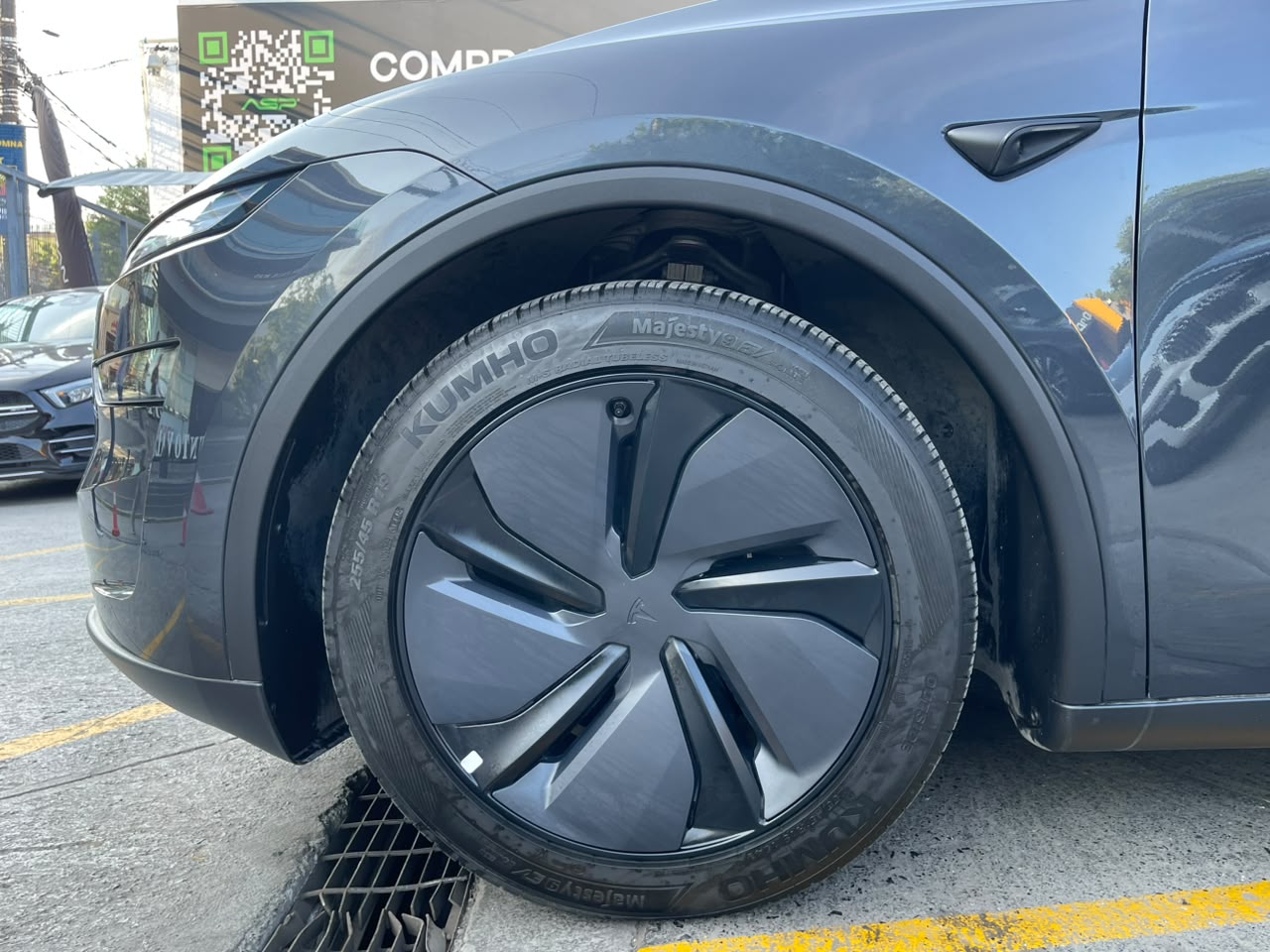 MODEL Y RWD