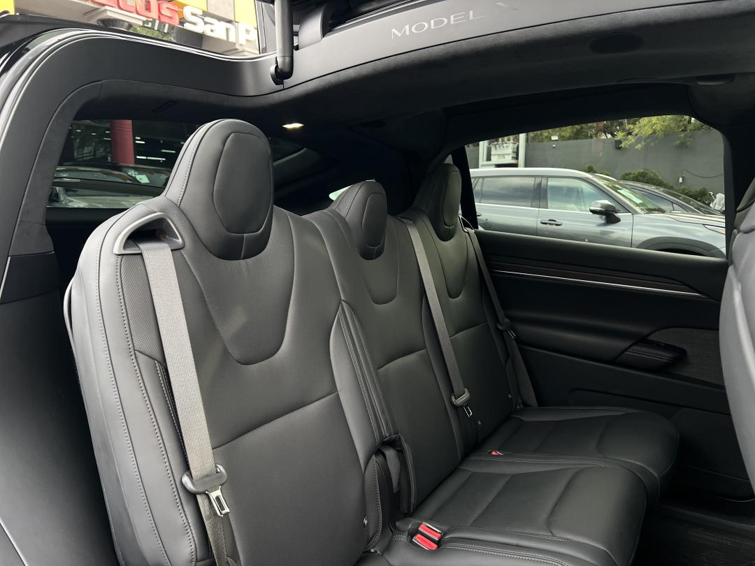 Tesla MODEL X AWD 2025