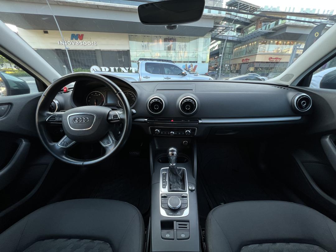 Audi A3 AMBIENTE 2016