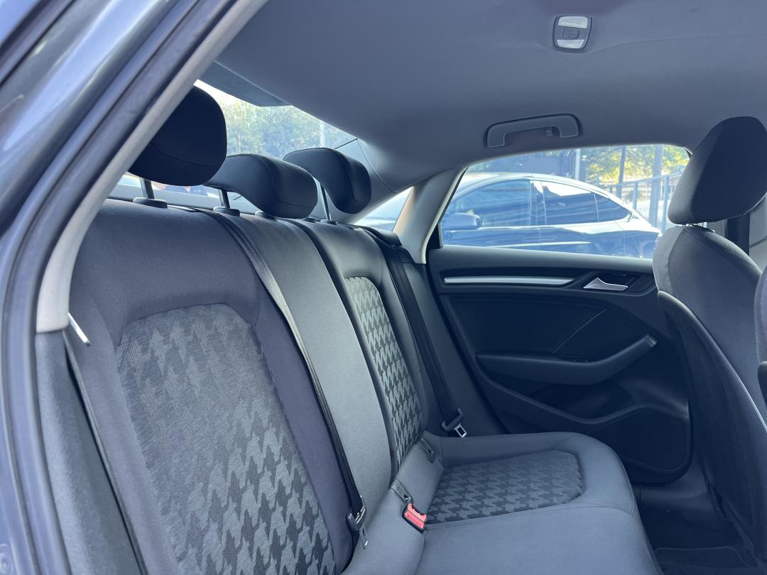 Audi A3 AMBIENTE 2016