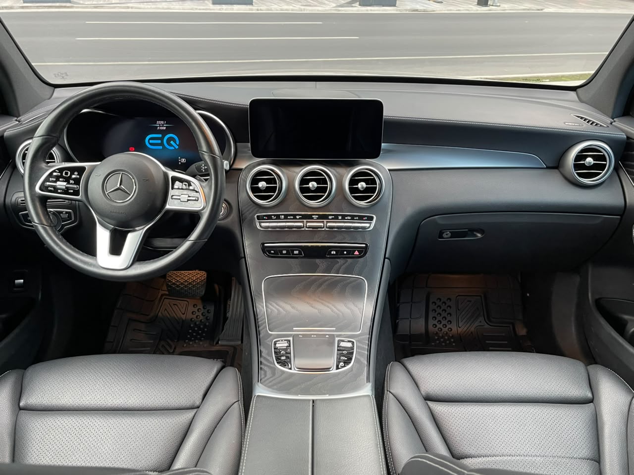 GLC300 E 4MATIC HIBRID