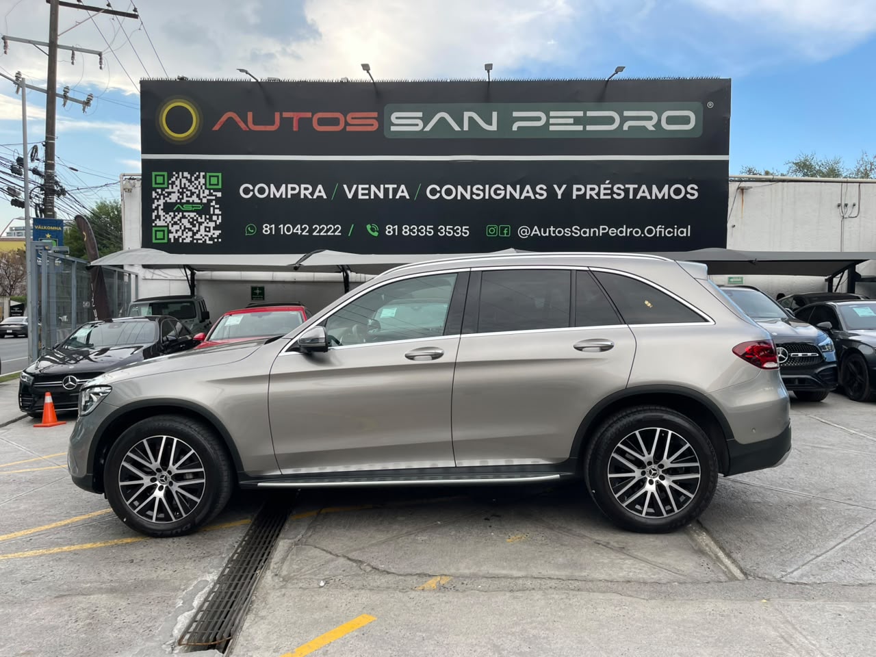 GLC300 E 4MATIC HIBRID