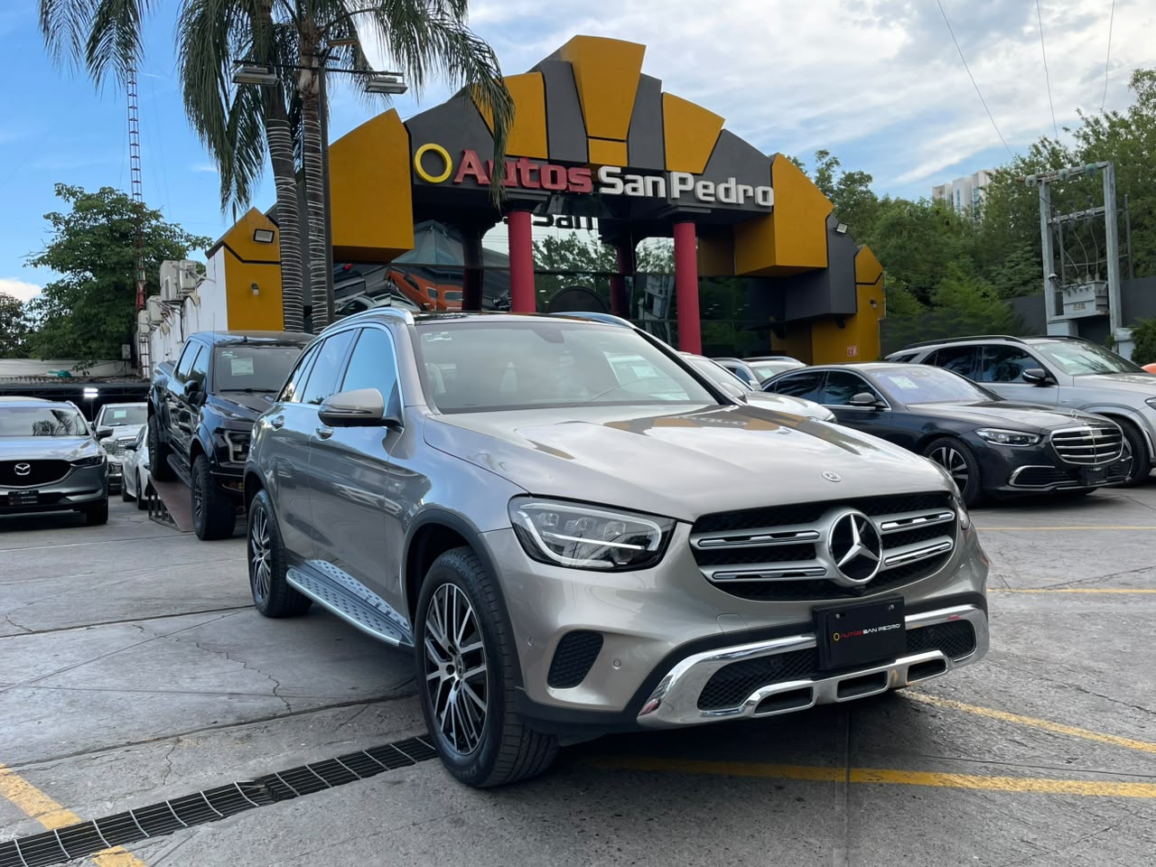 GLC300 E 4MATIC HIBRID