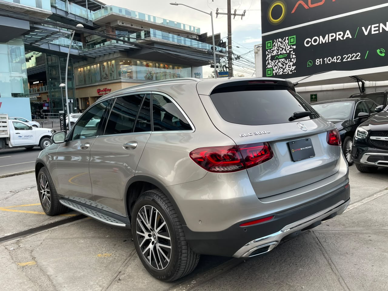 GLC300 E 4MATIC HIBRID