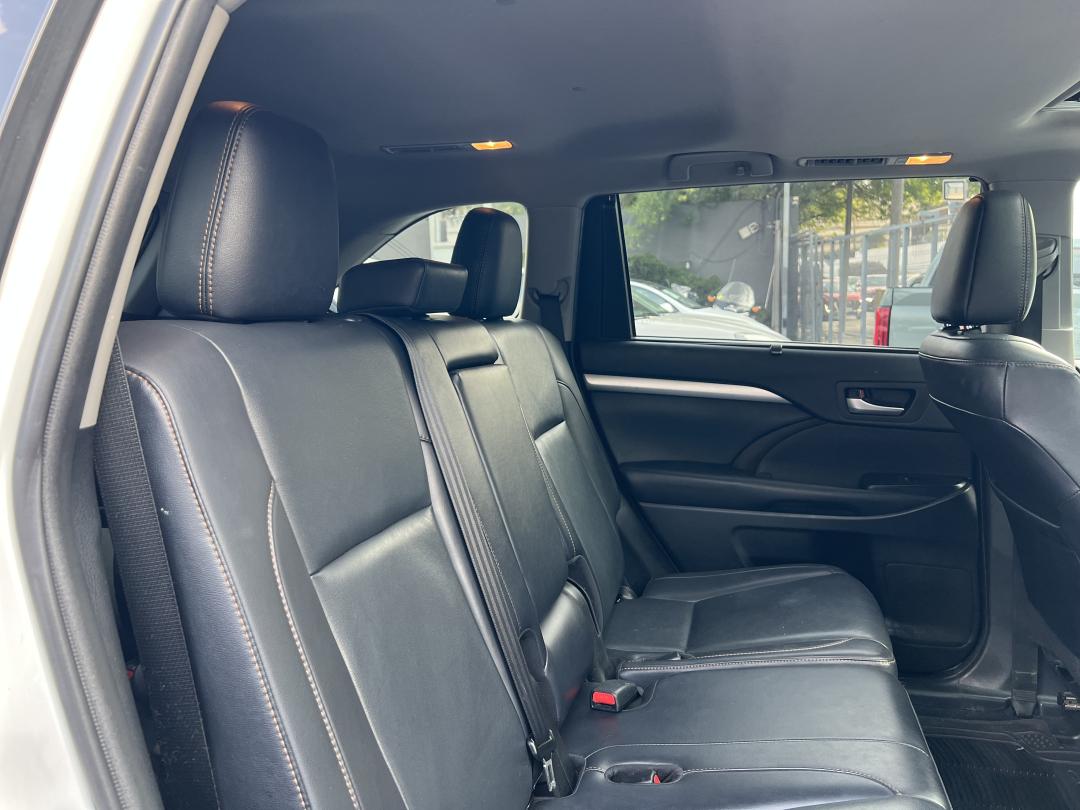 Toyota HIGHLANDER XLE PIEL 2019