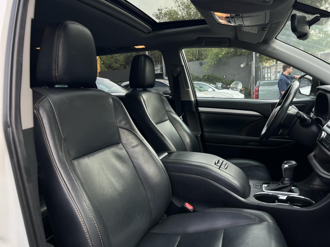 Toyota HIGHLANDER XLE PIEL 2019