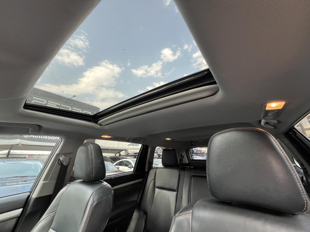 Toyota HIGHLANDER XLE PIEL 2019