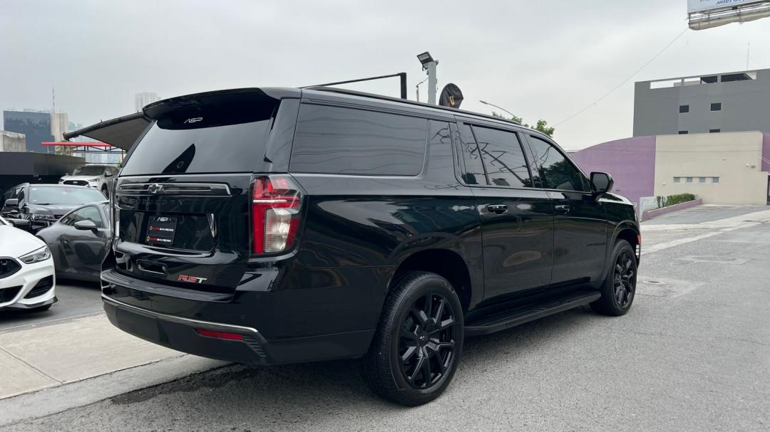 Chevrolet SUBURBAN RST 2022