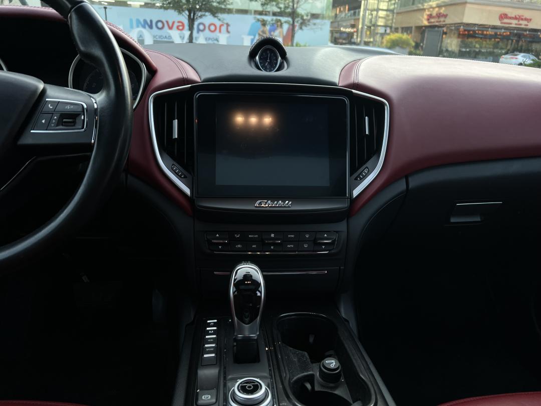 MASERATI GHIBLI COUPE 2017