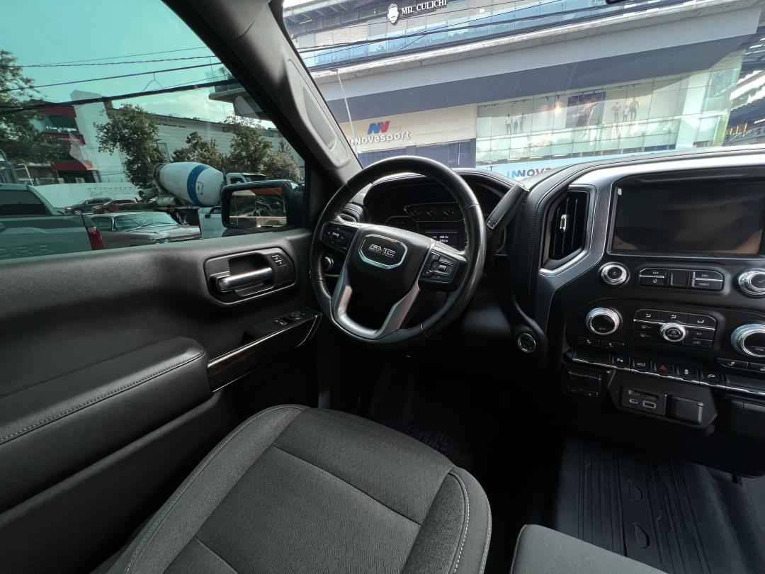 GMC SIERRA SLE CABINA REGULAR 2020