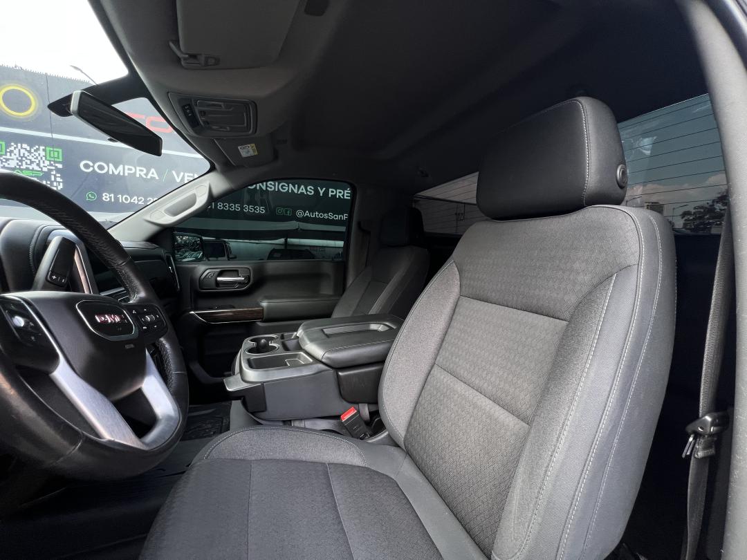 GMC SIERRA SLE CABINA REGULAR 2020