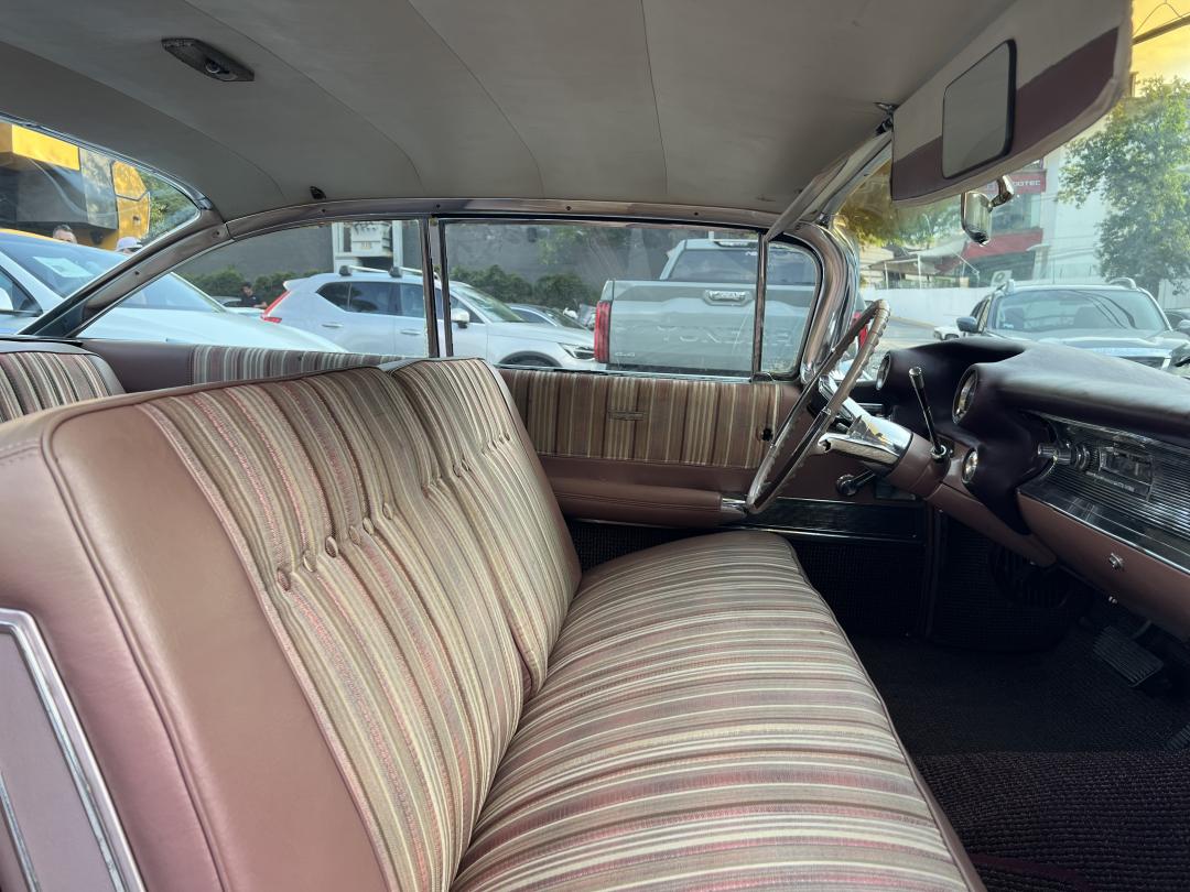 Cadillac DEVILLE 1960
