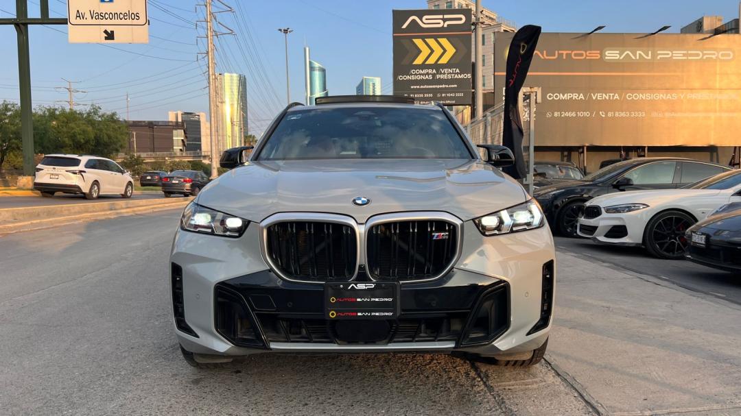 BMW X5 M60I 2024