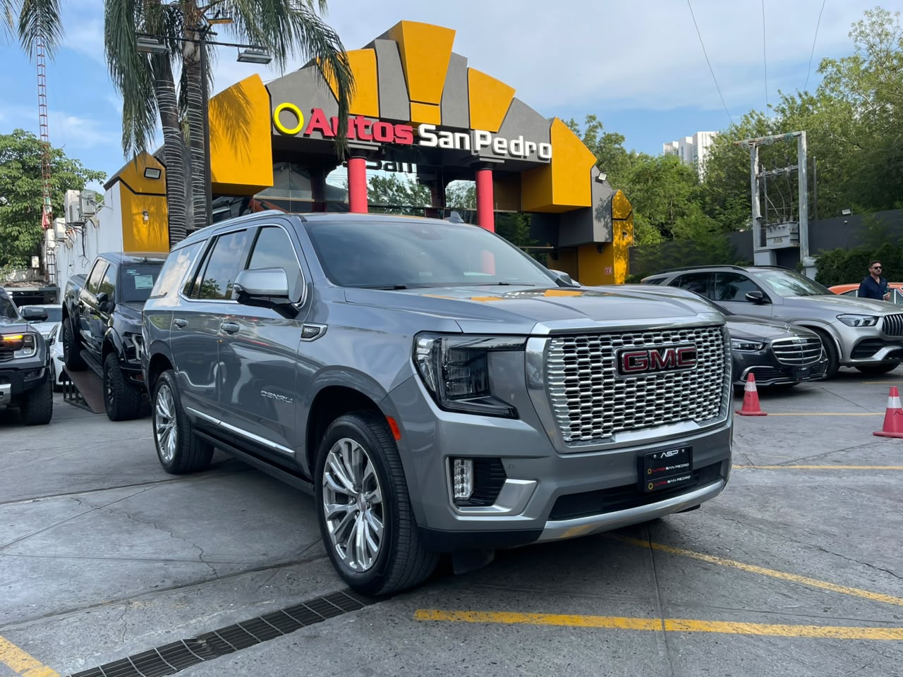 YUKON DENALI