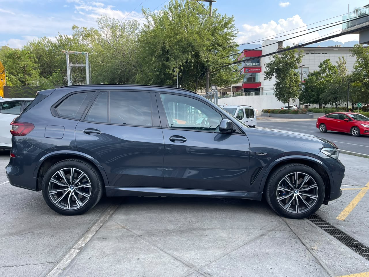 X5 XDRIVE45e