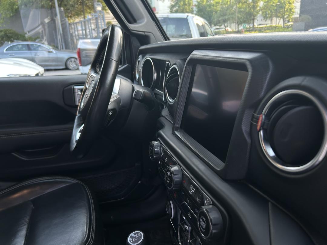 Jeep WRANGLER UNLIMITED SAHARA 2022