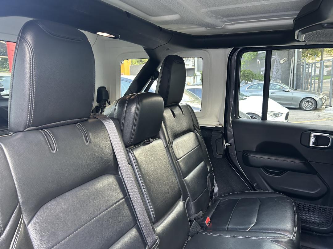 Jeep WRANGLER UNLIMITED SAHARA 2022