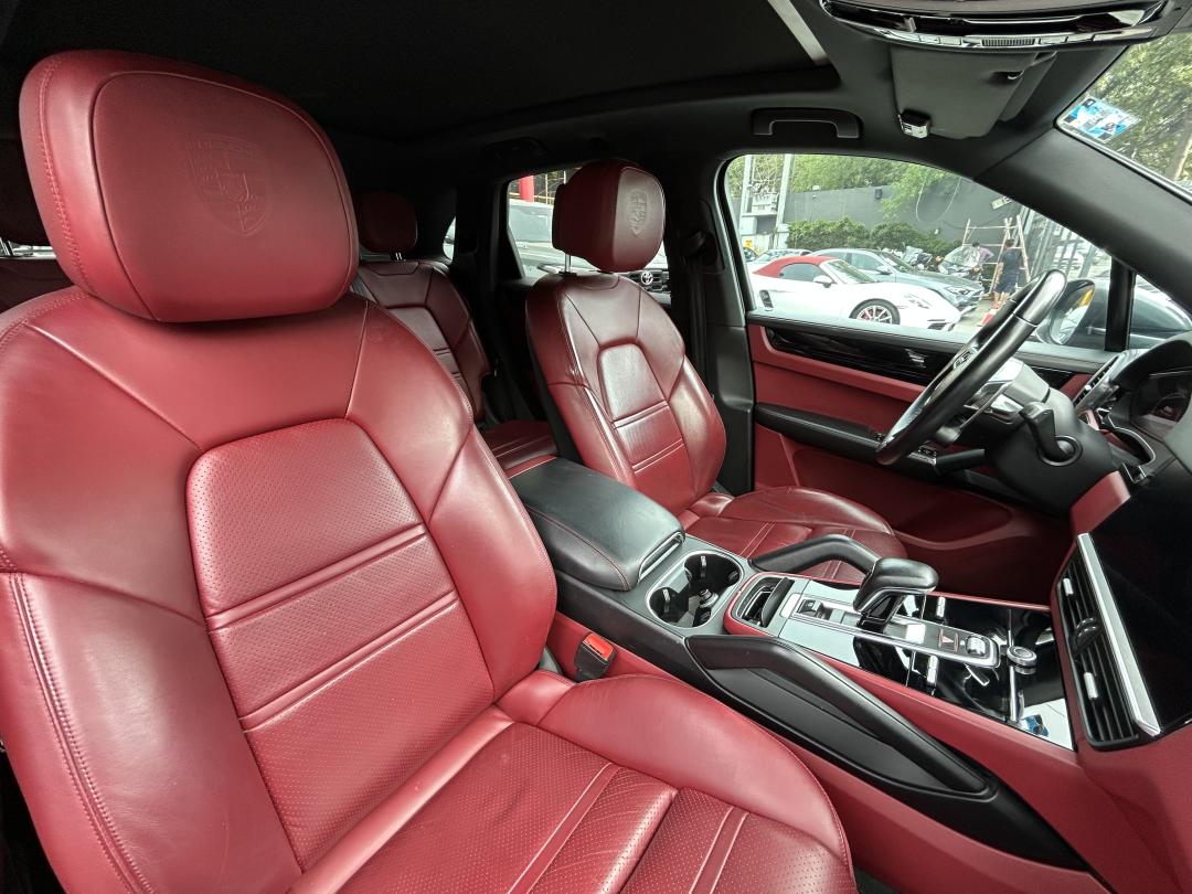Porsche CAYENNE S 2019
