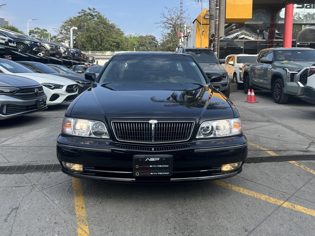 Infiniti Q45 2001