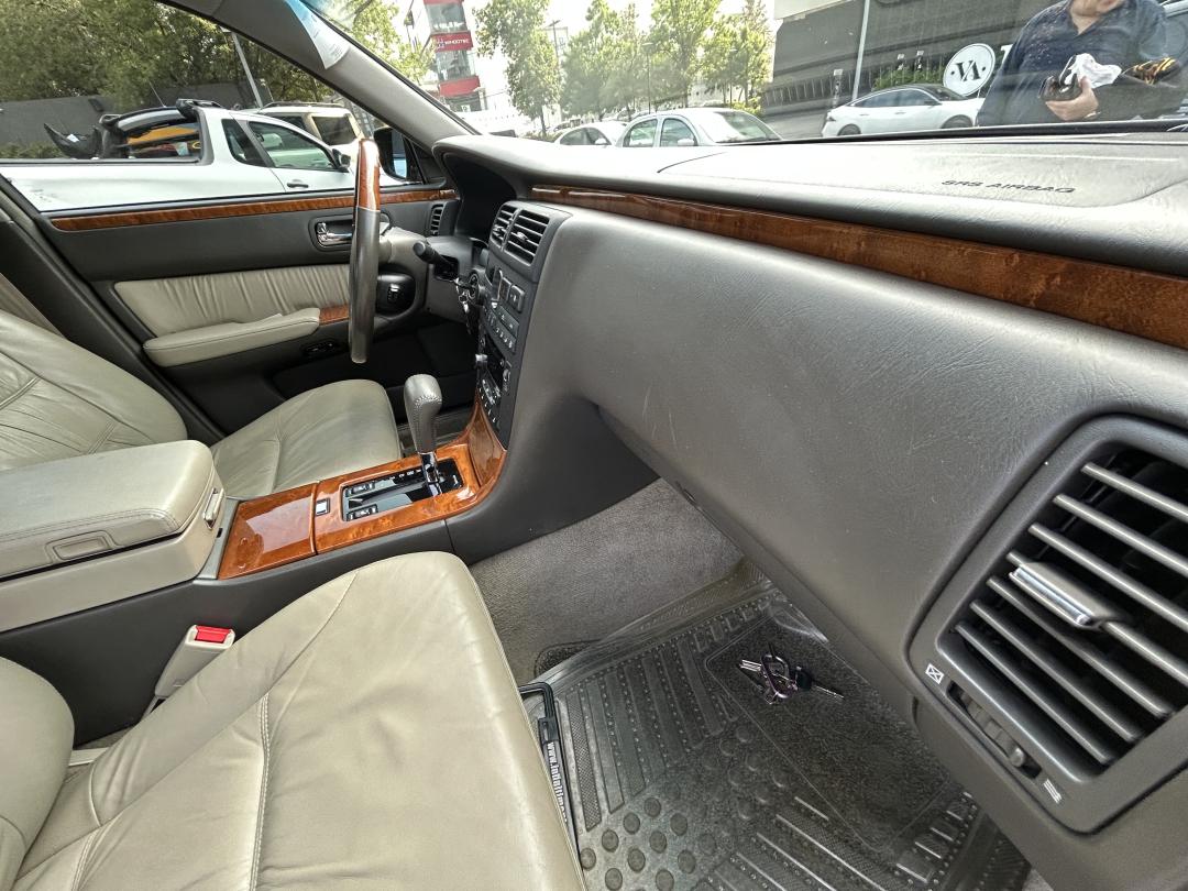Infiniti Q45 2001