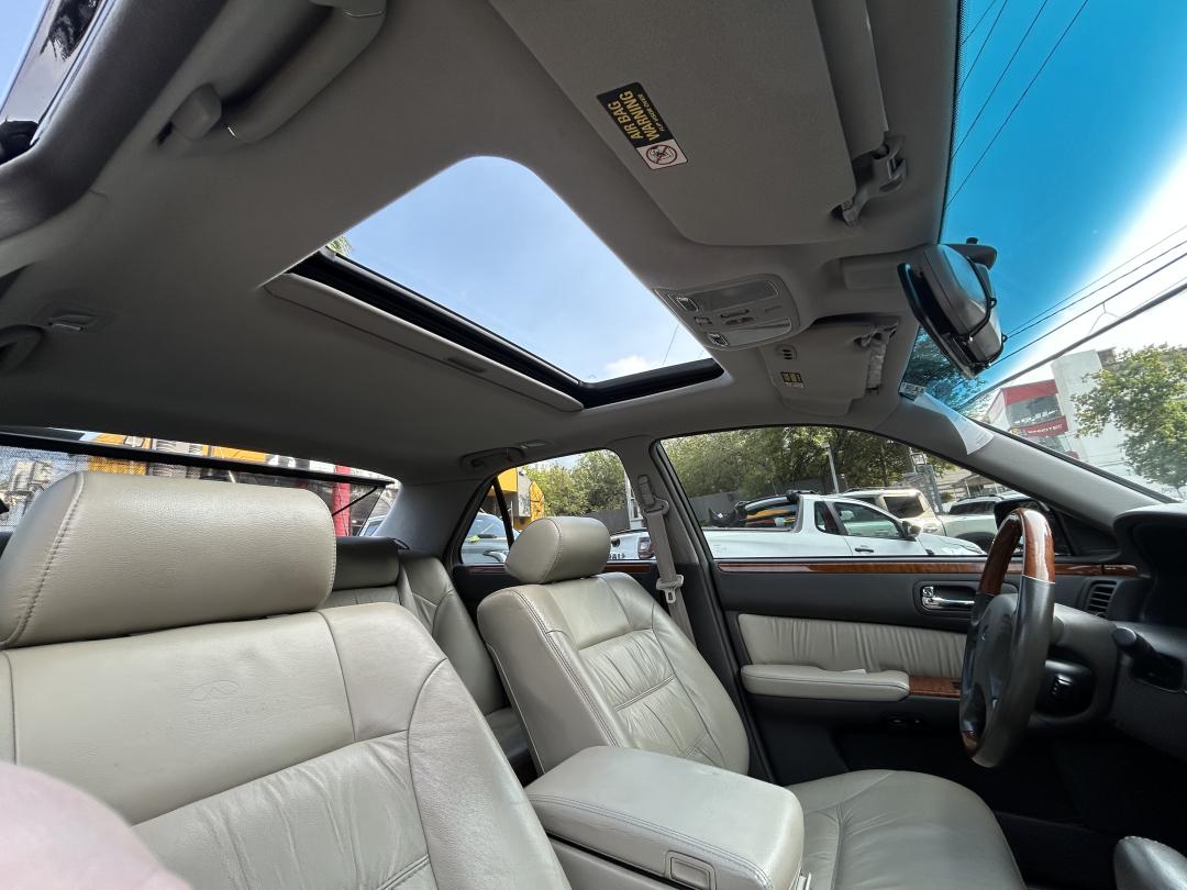Infiniti Q45 2001