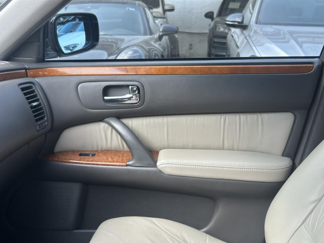Infiniti Q45 2001