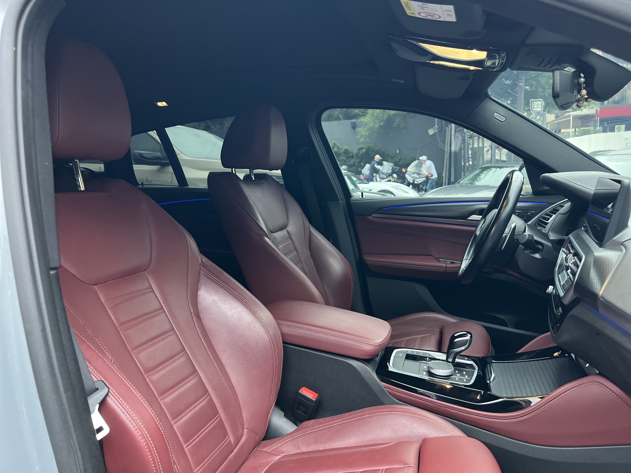 X4 M40I