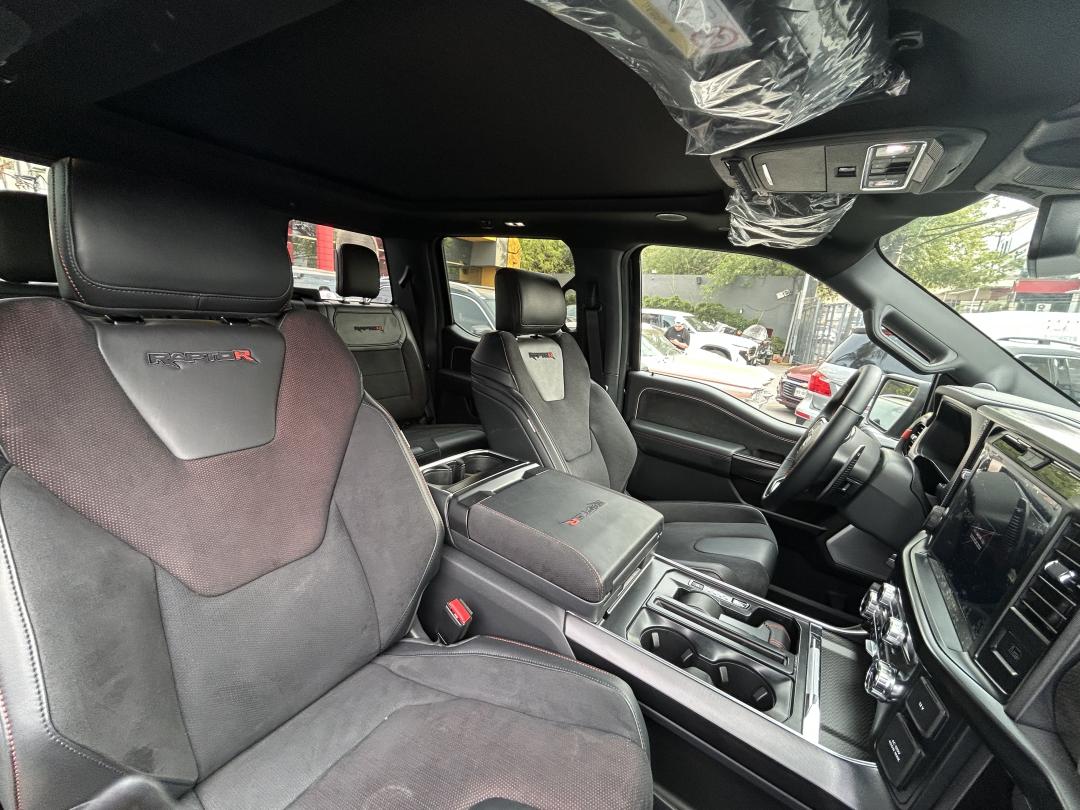 Ford LOBO RAPTOR R CREW CAB 4X4 2025