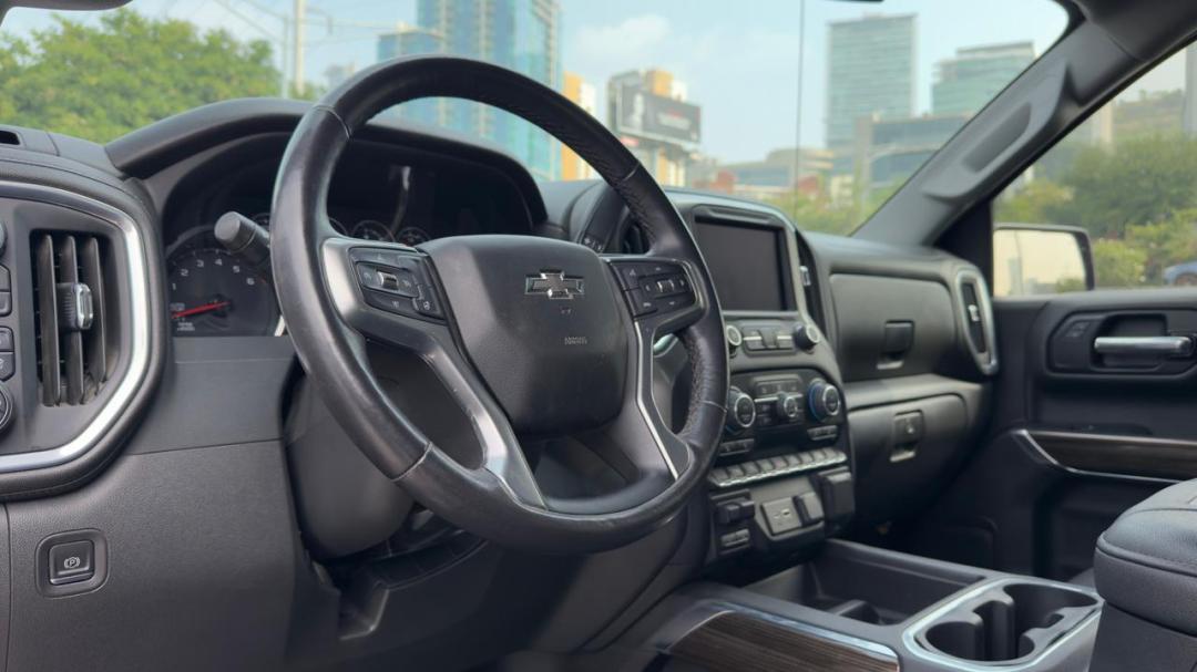 Chevrolet CHEYENNE RST 2022