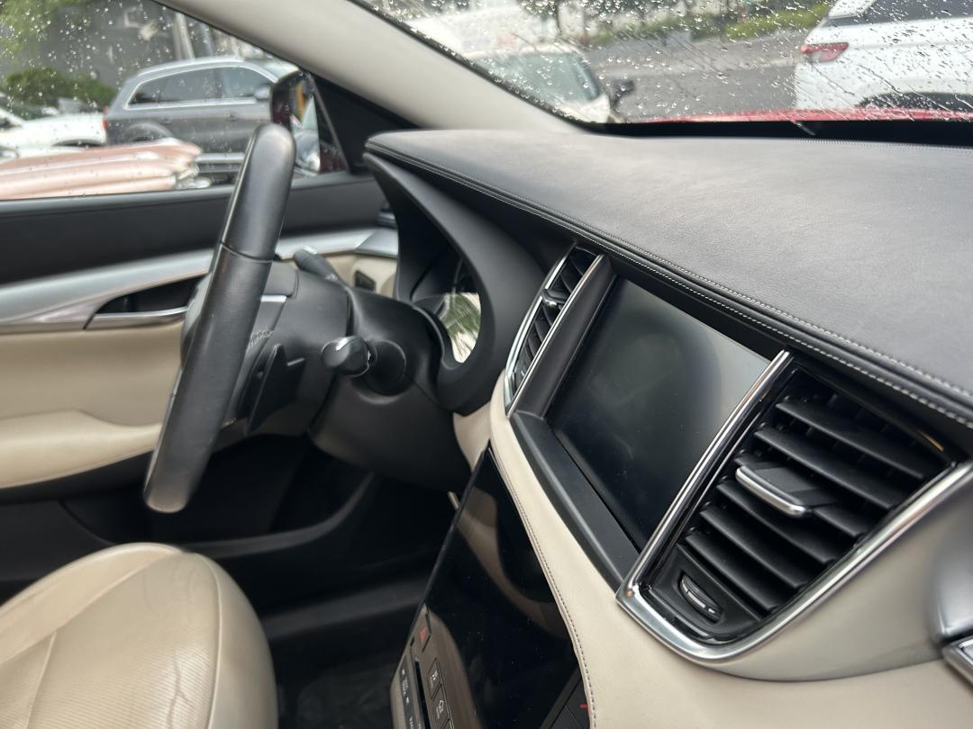 Infiniti QX50 ESSENTIAL 2022