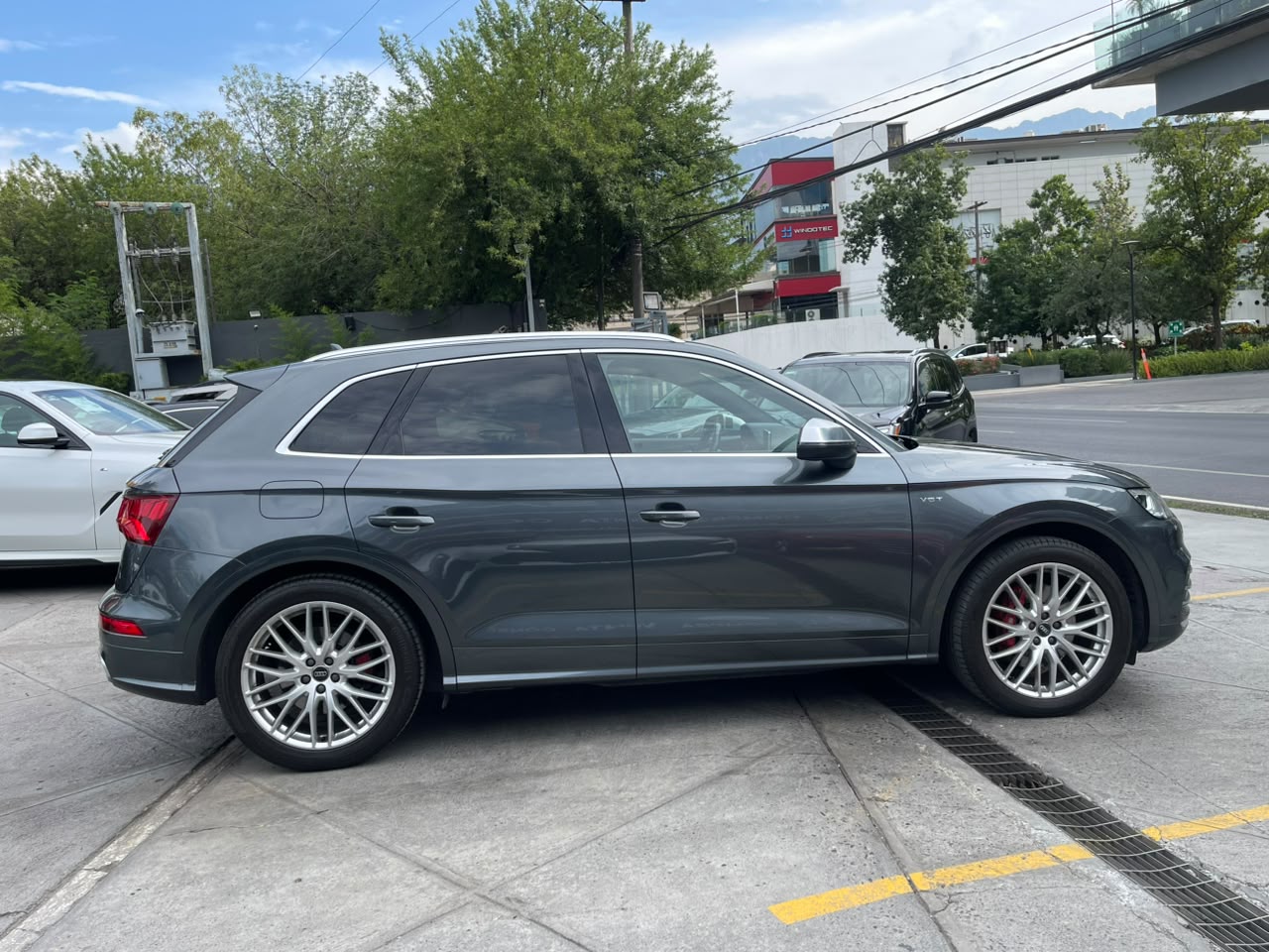 SQ5 QUATTRO