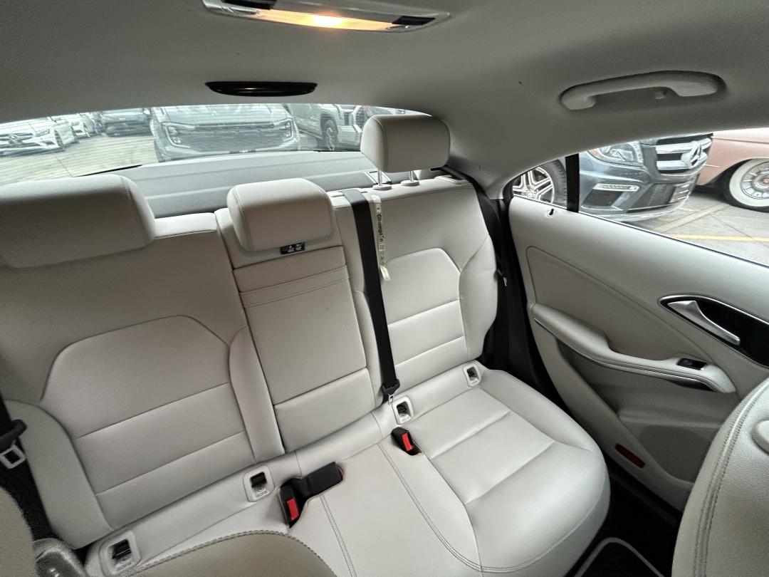 Mercedes Benz CLA200 2017