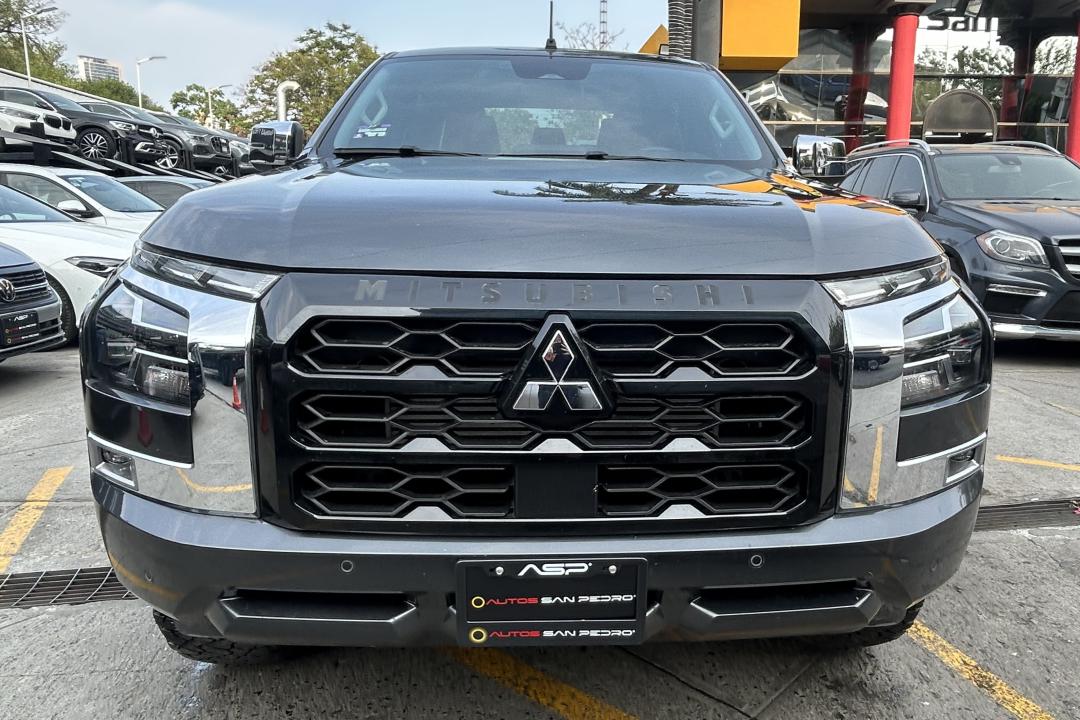Mitsubishi L200 GLS AT Diesel 4x4 2025