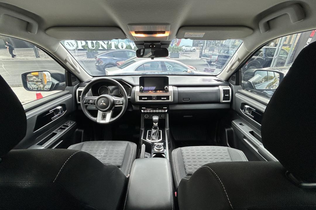 Mitsubishi L200 GLS AT Diesel 4x4 2025