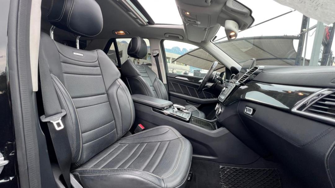 Mercedes Benz GLE 63 AMG 2019