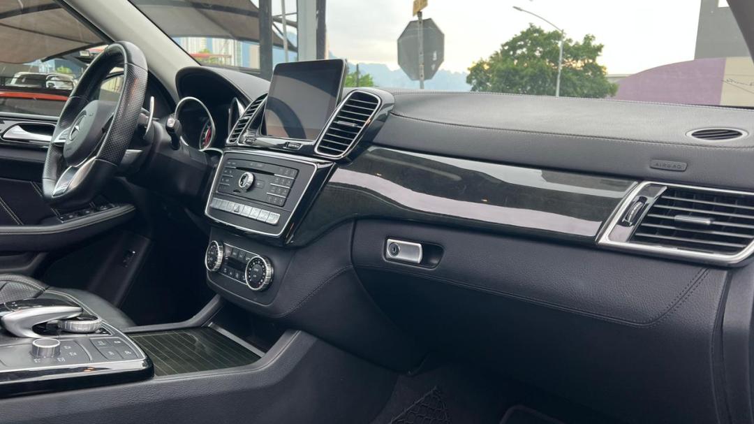 Mercedes Benz GLE 63 AMG 2019