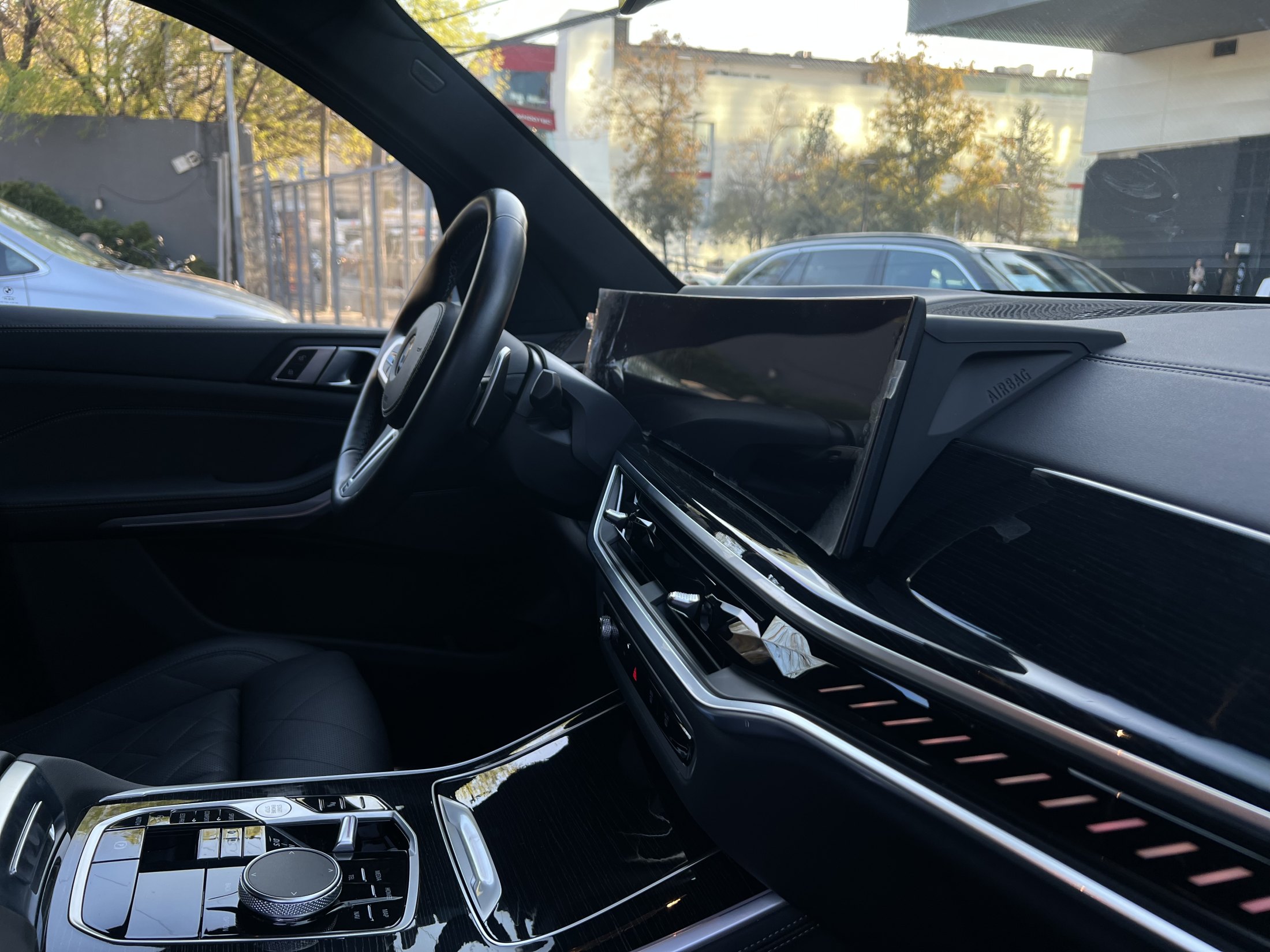 X5 M60i XDrive blindada VR6