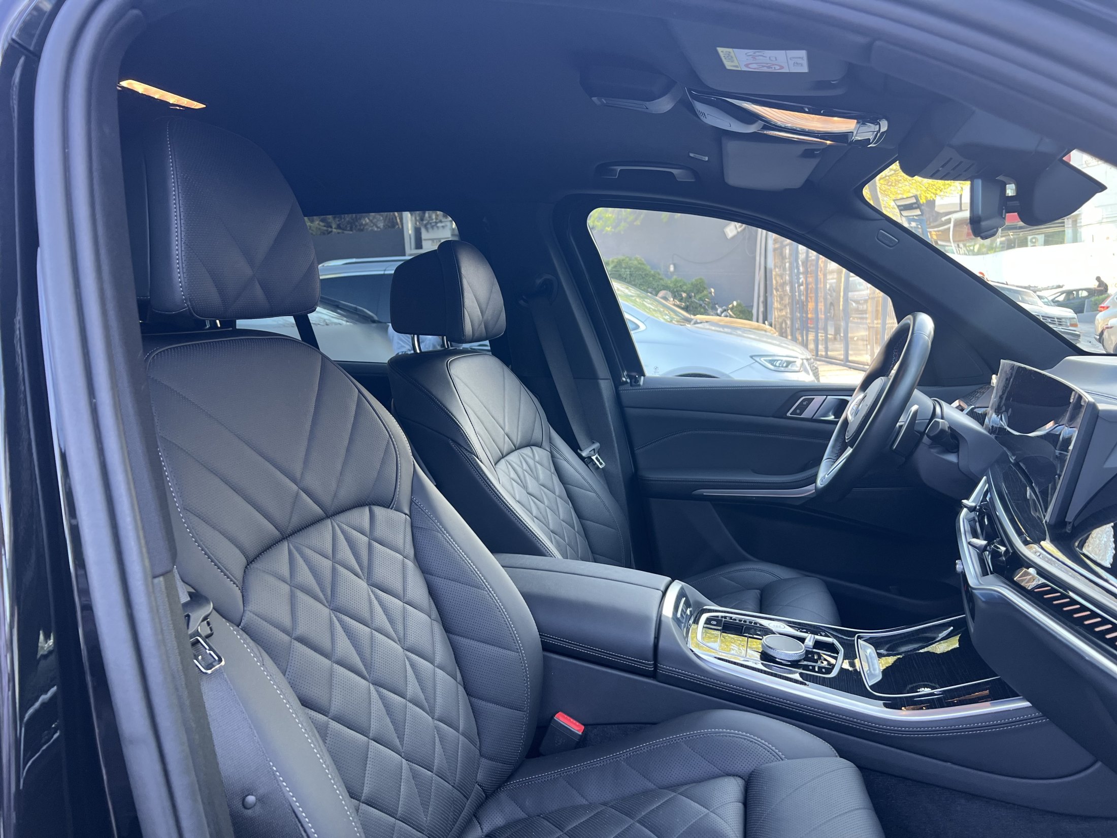 X5 M60i XDrive blindada VR6