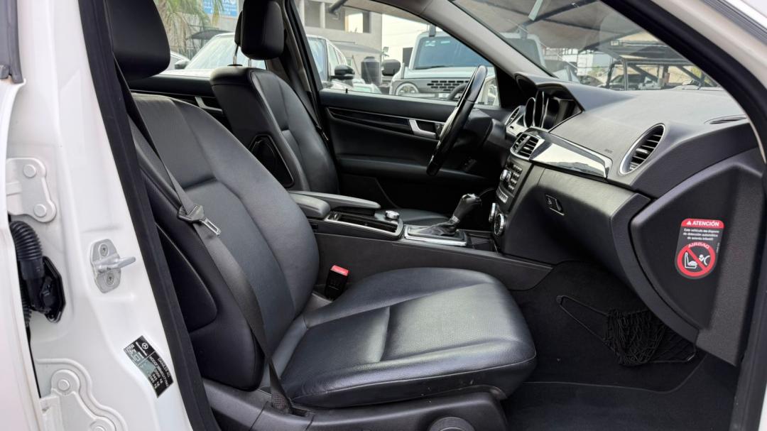 Mercedes Benz C180 CGI 2014