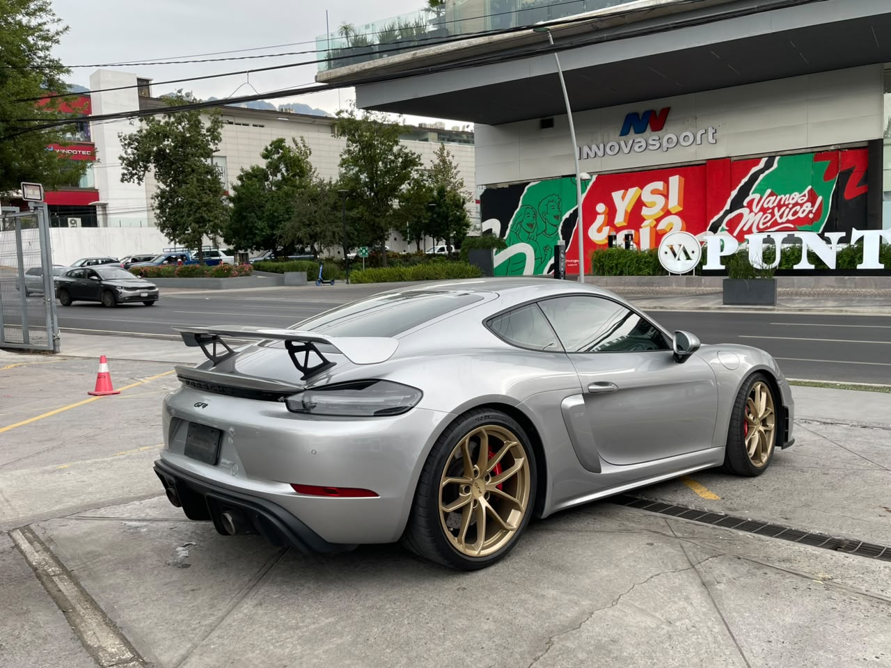 GT4