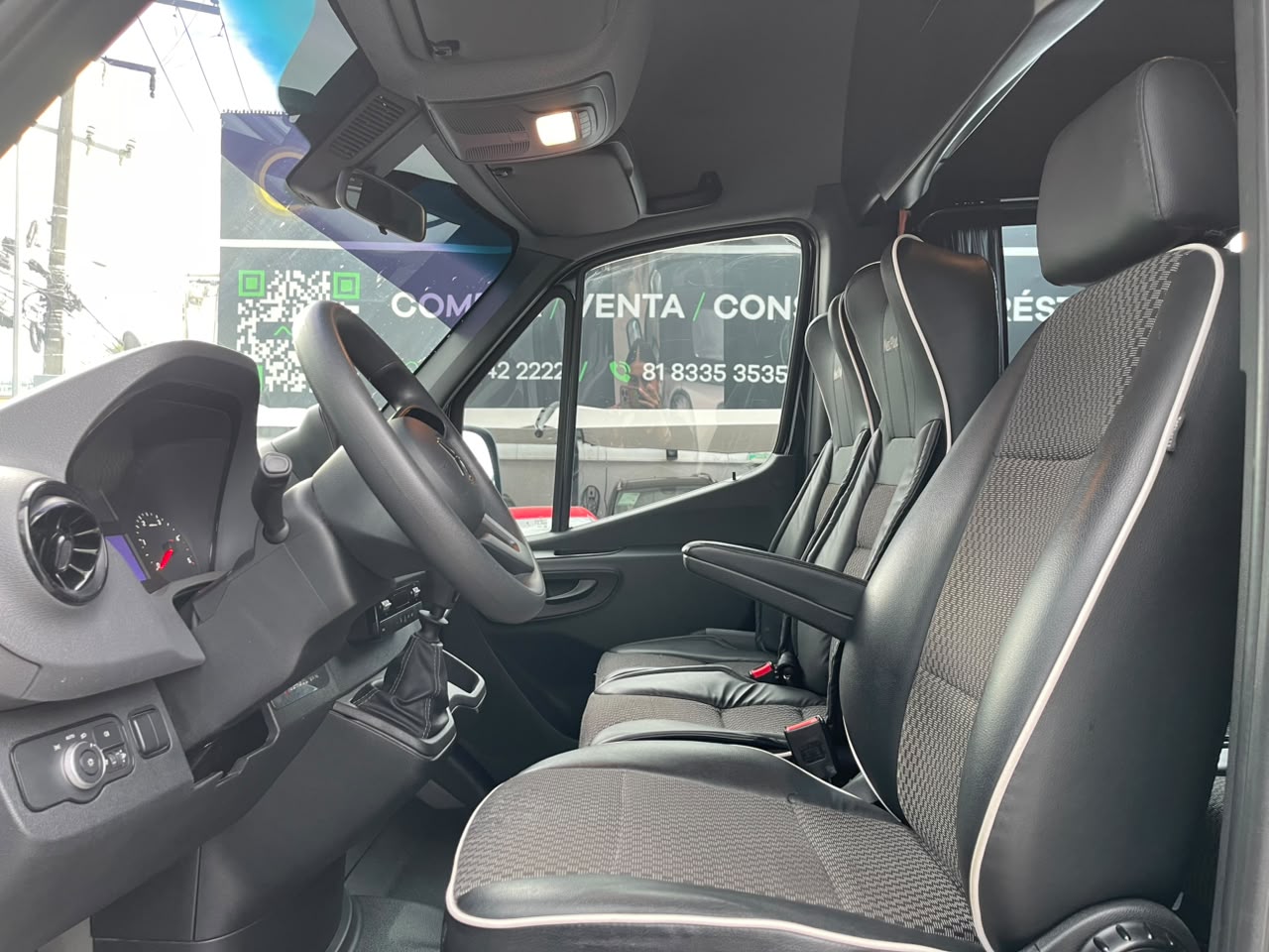 SPRINTER VAN PASAJE 517 X LARGA