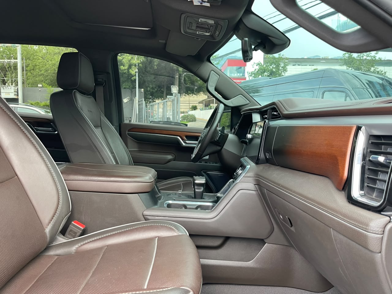 SIERRA CREW CAB DENALI 4X4