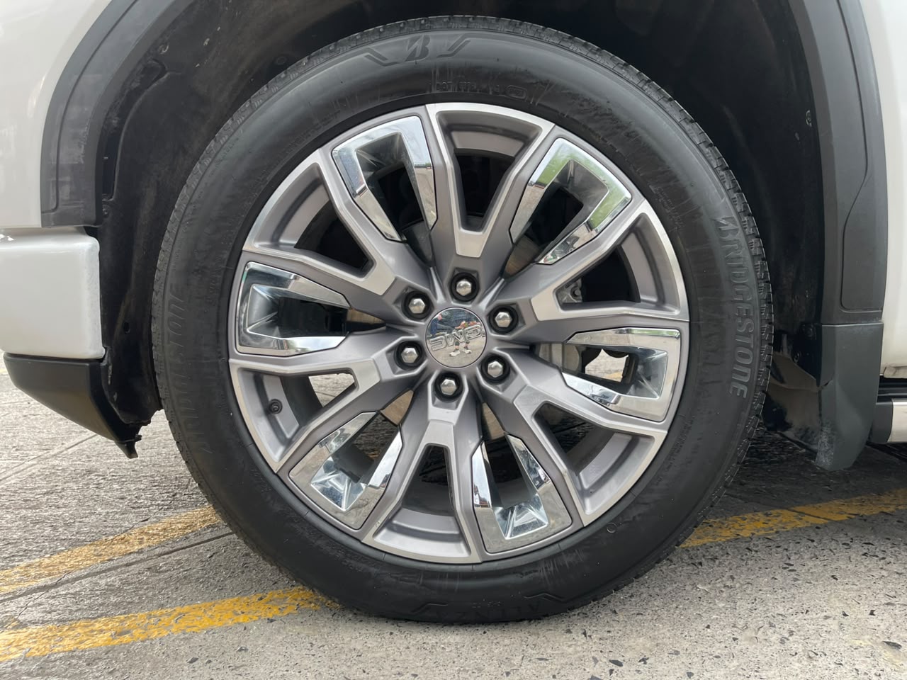 SIERRA CREW CAB DENALI 4X4