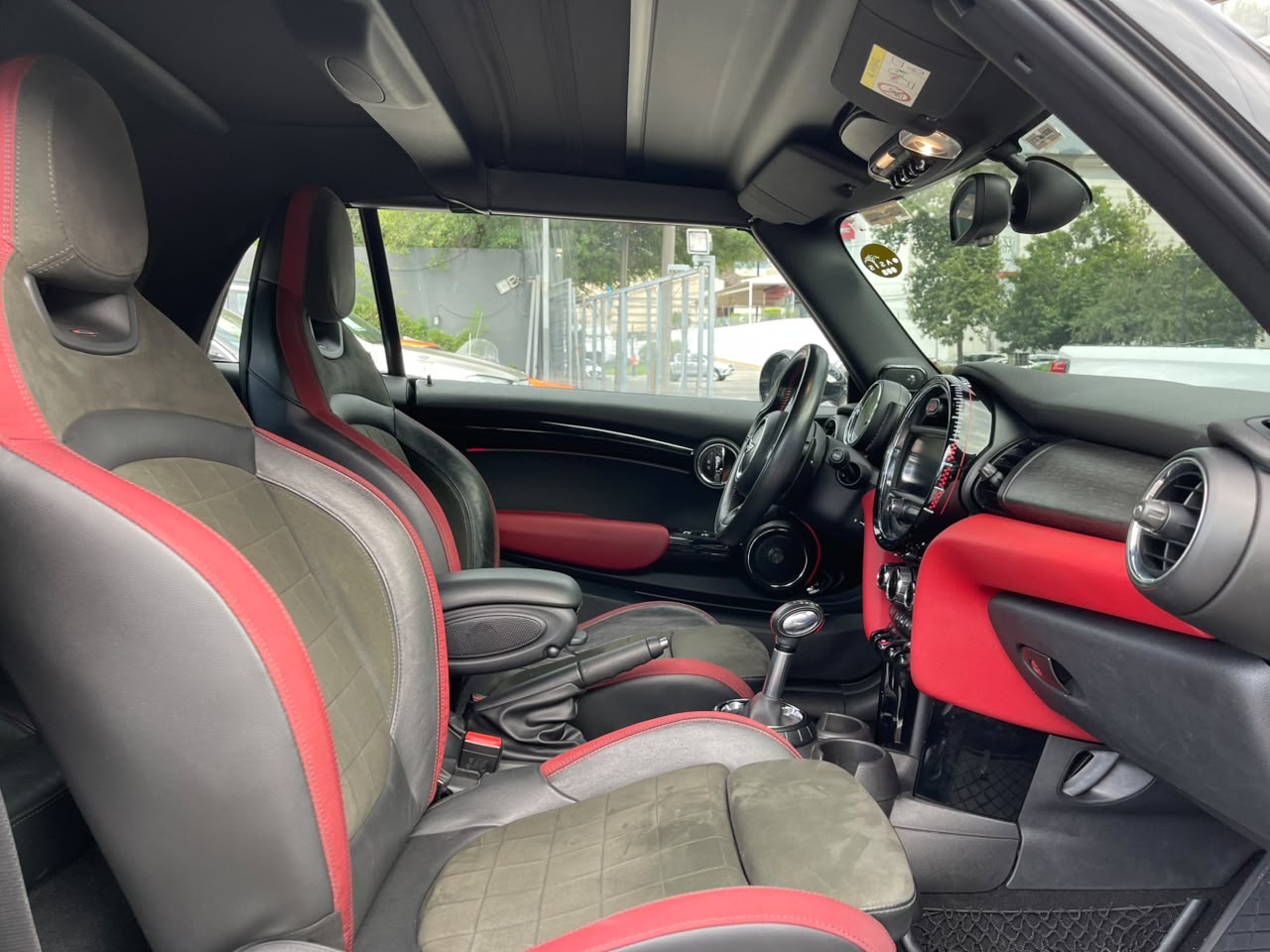 MINI COOPER COVERTIBLE JCW HOT CHILI