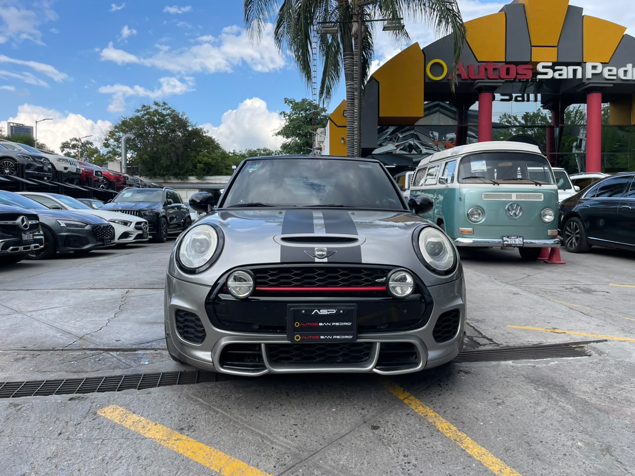 MINI COOPER COVERTIBLE JCW HOT CHILI