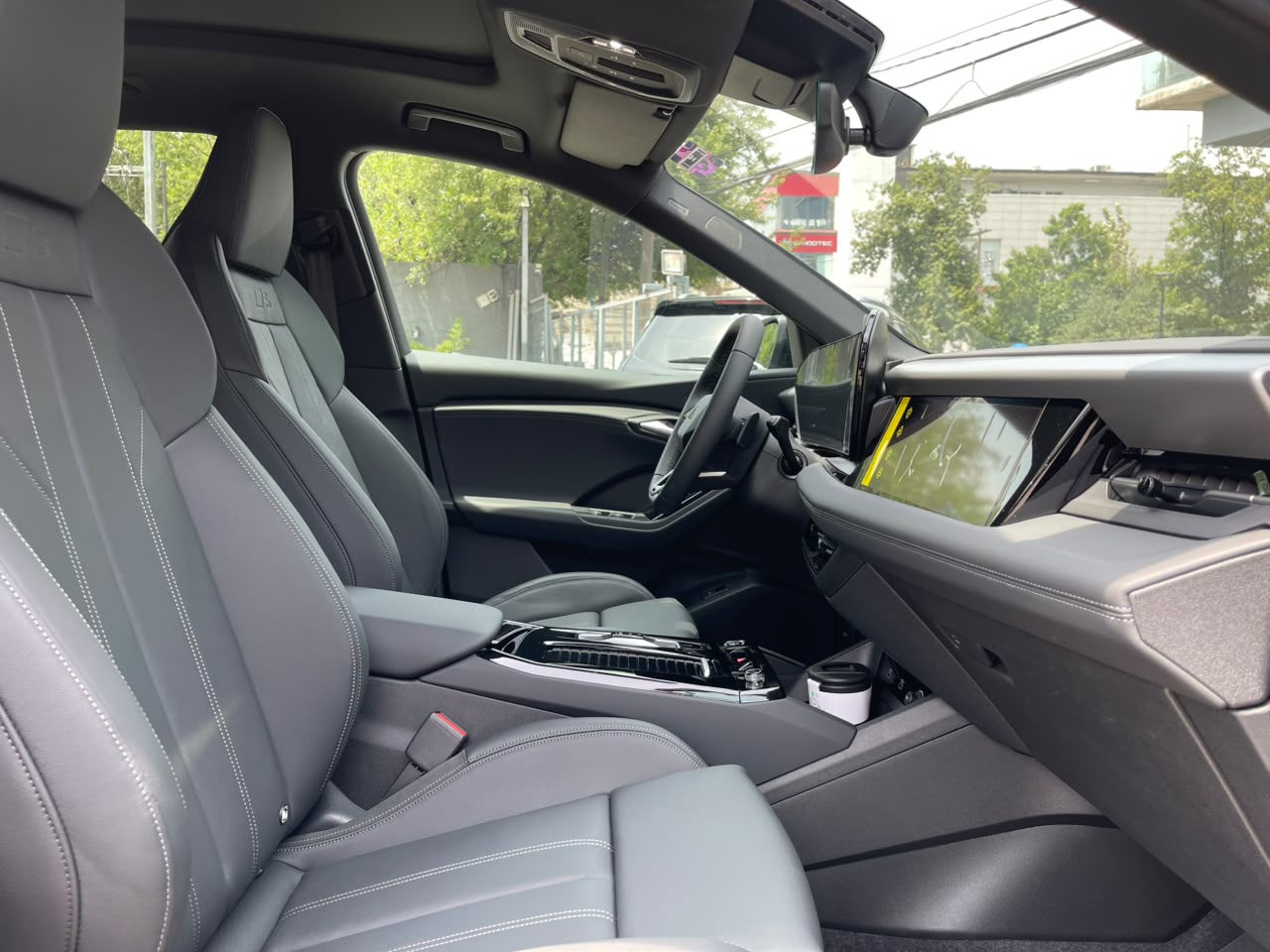 Q6 ETRON 55 SLINE