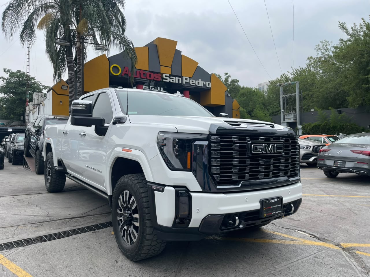 SIERRA DENALI HEAVY DUTY DISEL