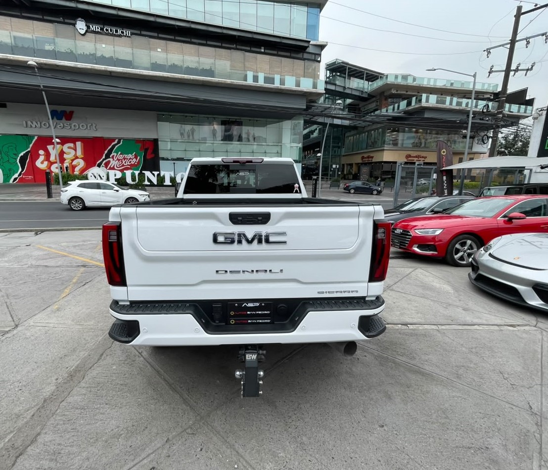 SIERRA DENALI HEAVY DUTY DISEL